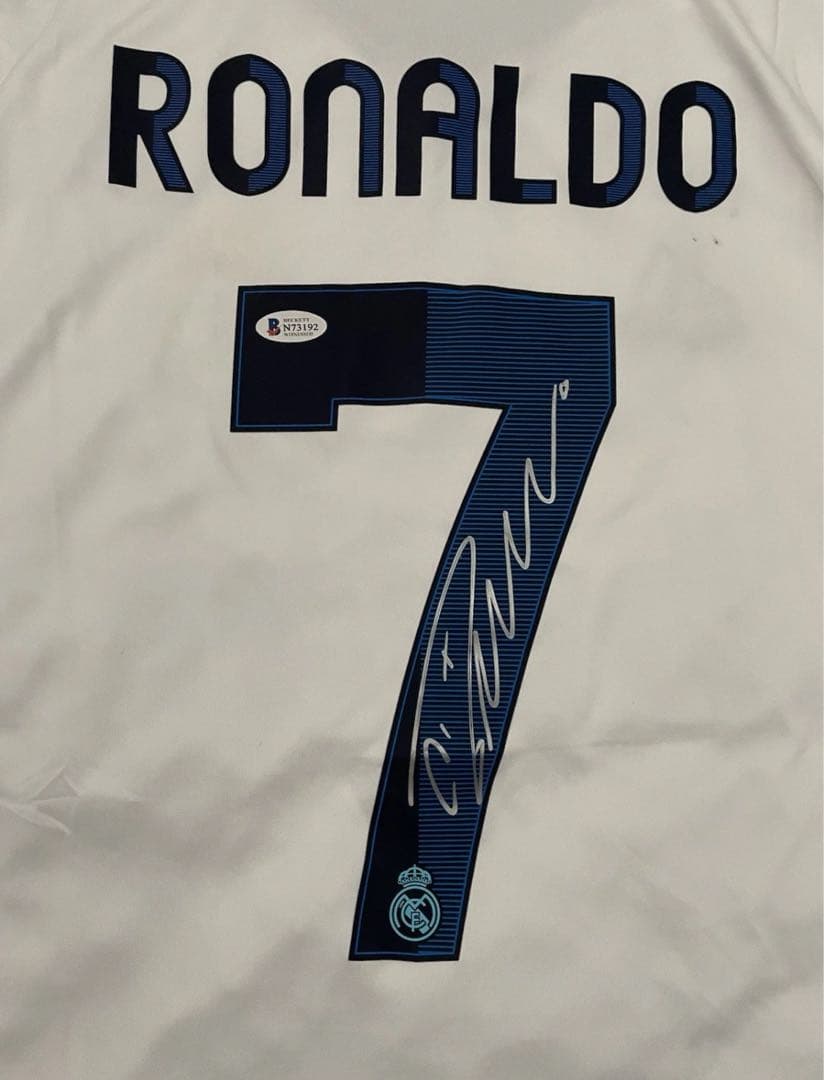 クリスティアーノ ロナウド 直筆サイン入り レアル・マドリード ユニフォーム