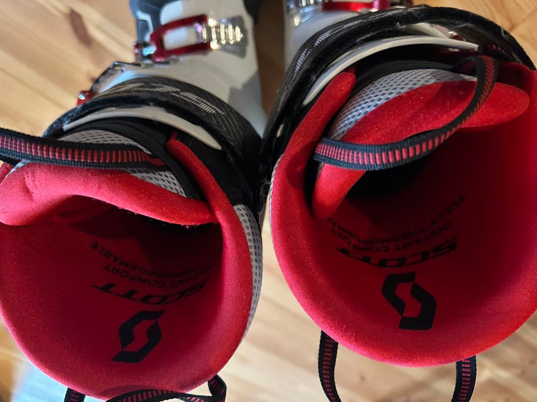 テレマークブーツ　７５ミリ Scott Voodoo 27.5センチ