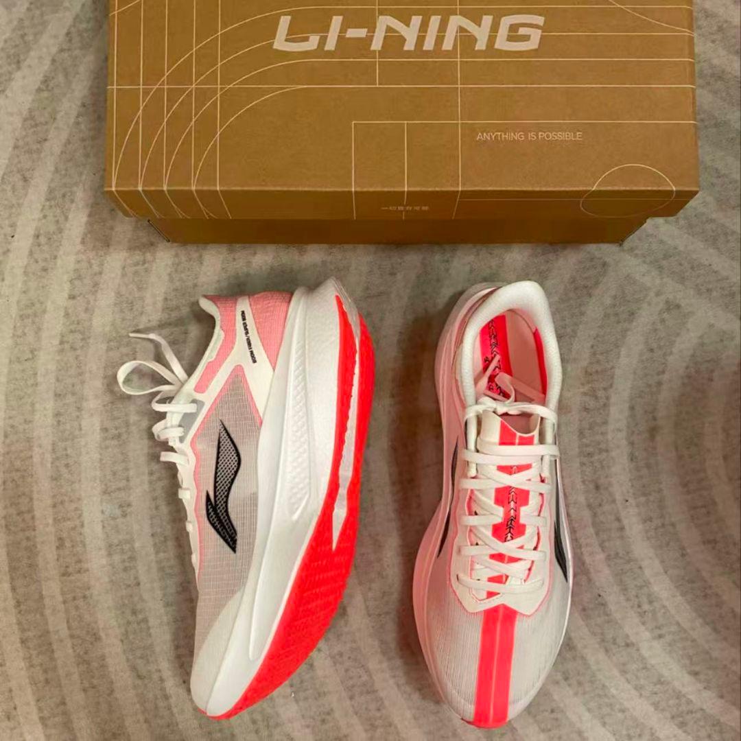 LI−NING FEIDIAN 6 CHALLENGER リーニン ランニング