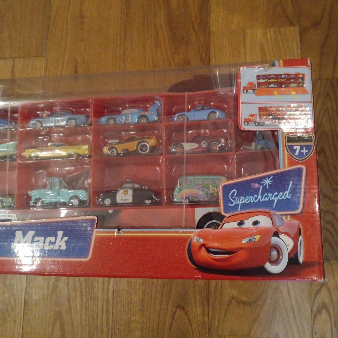 新品 初代マックトレーラー＆カーズ ミニカー15台セット ディズニーストア限定