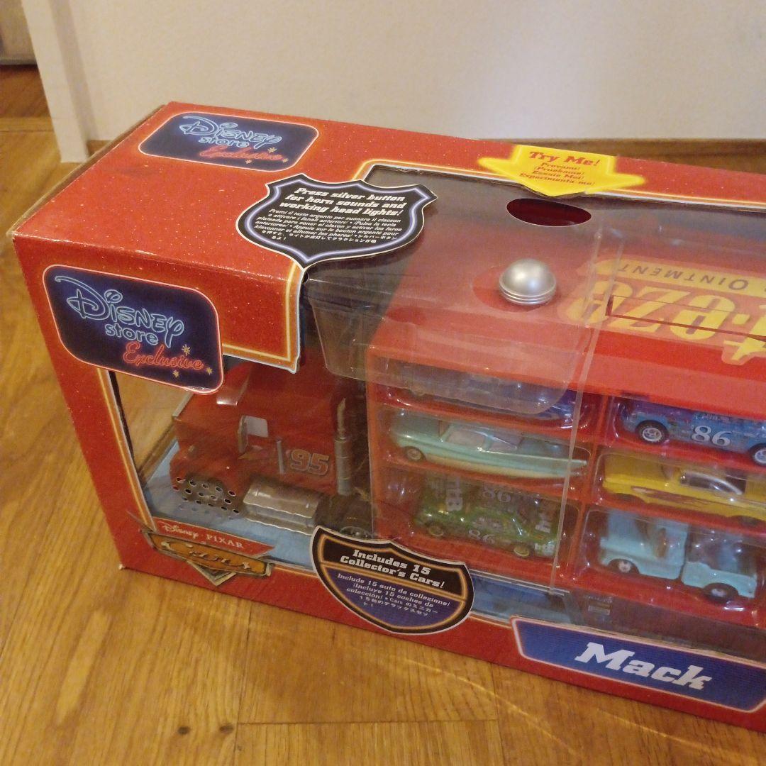 新品 初代マックトレーラー＆カーズ ミニカー15台セット ディズニーストア限定