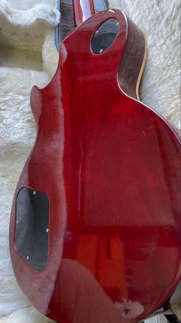 Gibsonレスポール　ワンオーナー 社外自動チューニングマシンお付けします。