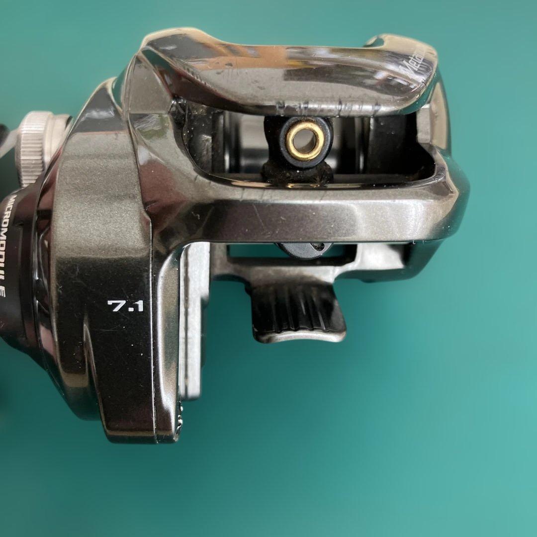 SHIMANO 20メタニウムHG 右巻き 020128