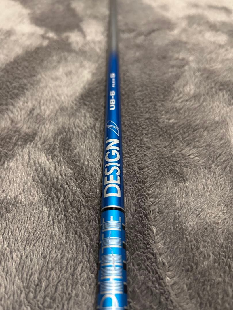 タイトリスト　ツアーAD UB 6S ドライバー用 タイトリストスリーブ付