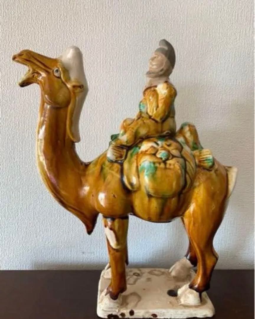 中国　唐時代　古美術 唐三彩駱駝上人物像共 箱、共布付き