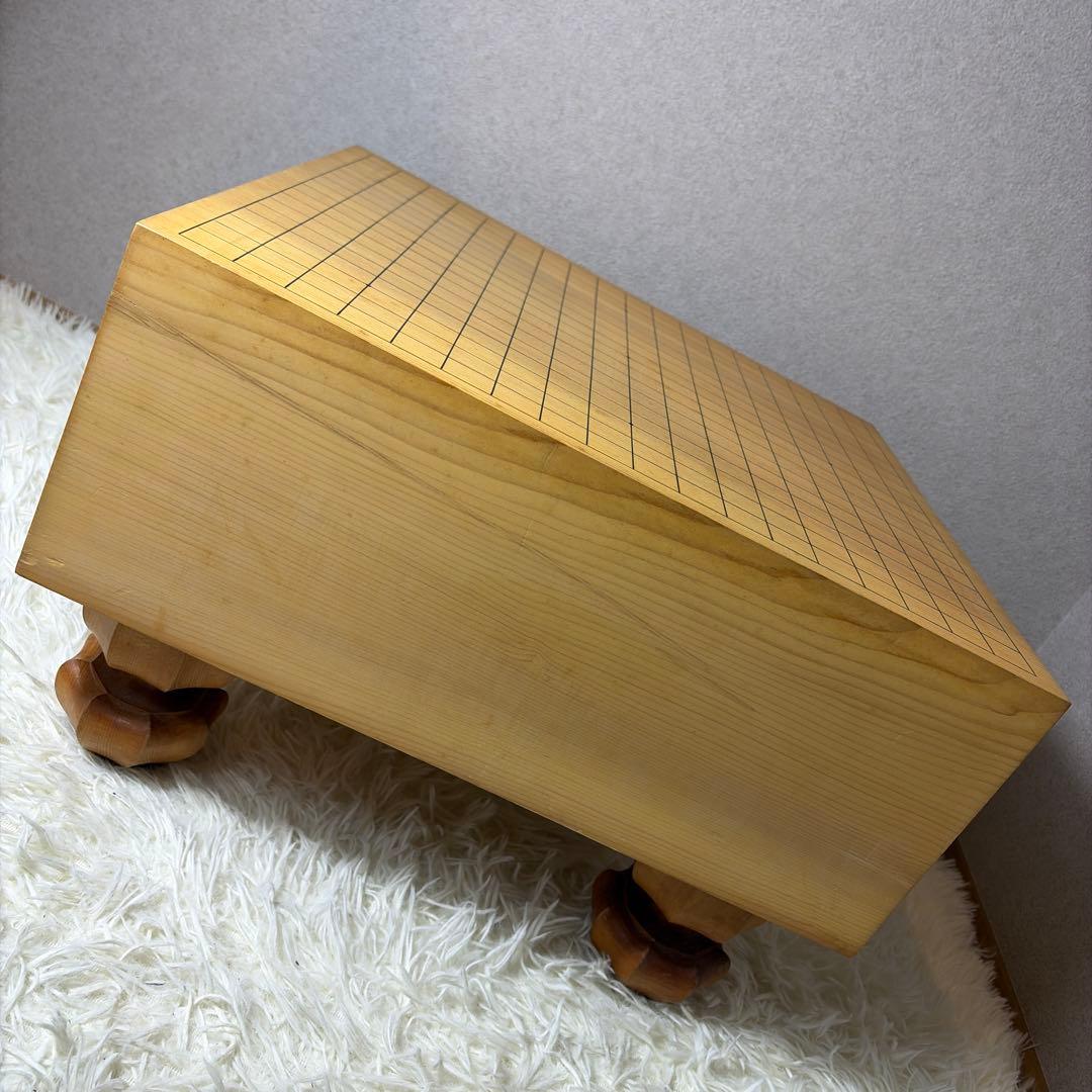 囲碁盤 本榧 天地柾目 ヘソ・脚付き 特大5.8寸