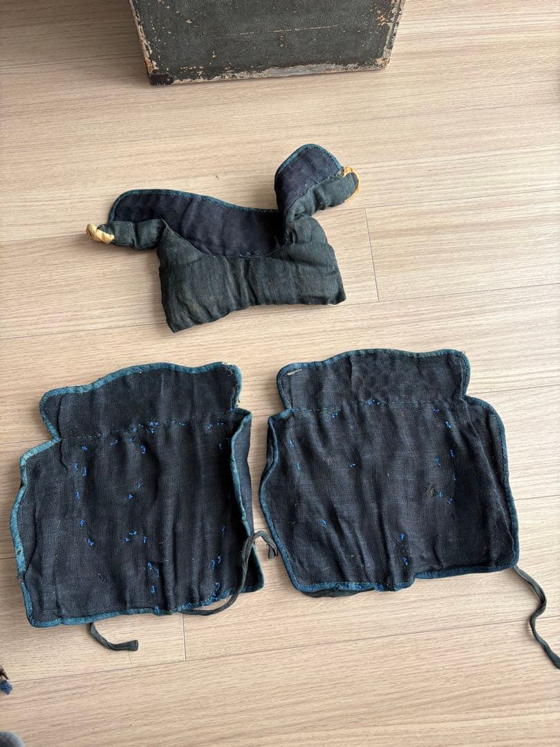 甲冑　等身大　当時物　鎧櫃付き