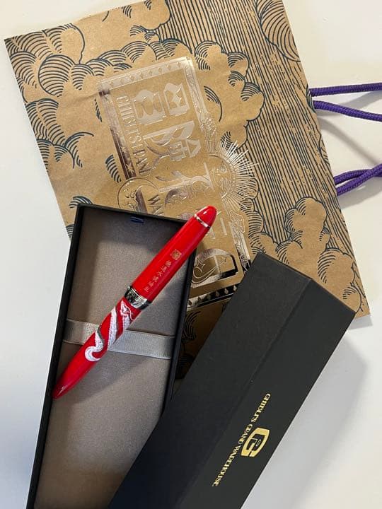 ジブリパーク限定　千と千尋　万年筆　湯婆婆　湯バード　ハク