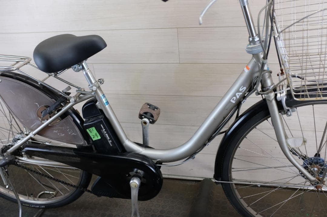 電動自転車ヤマハPAS　 26インチ　3段　8.1Ah（4点灯）充電器あり