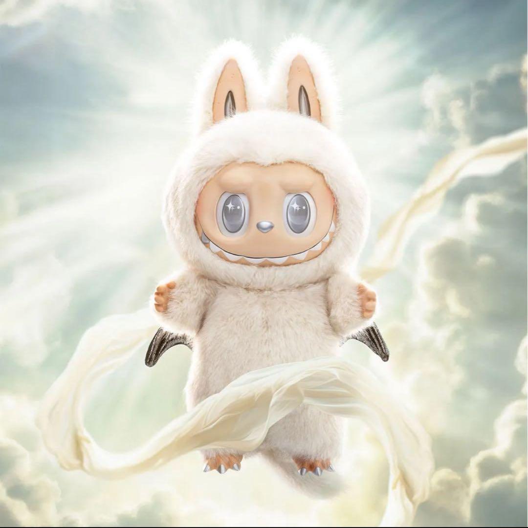 THE MONSTERS ANGEL IN CLOUDS labubu ラブブ
