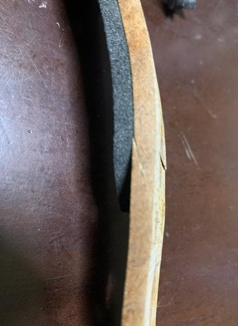 バイオリン肩当て　Pirastro KorfkerRest 4/4・ジャンク