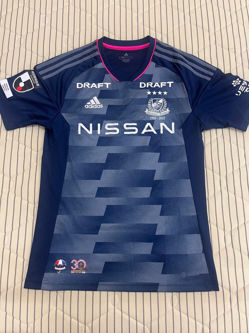 横浜F・マリノスの2022スペシャルユニフォーム