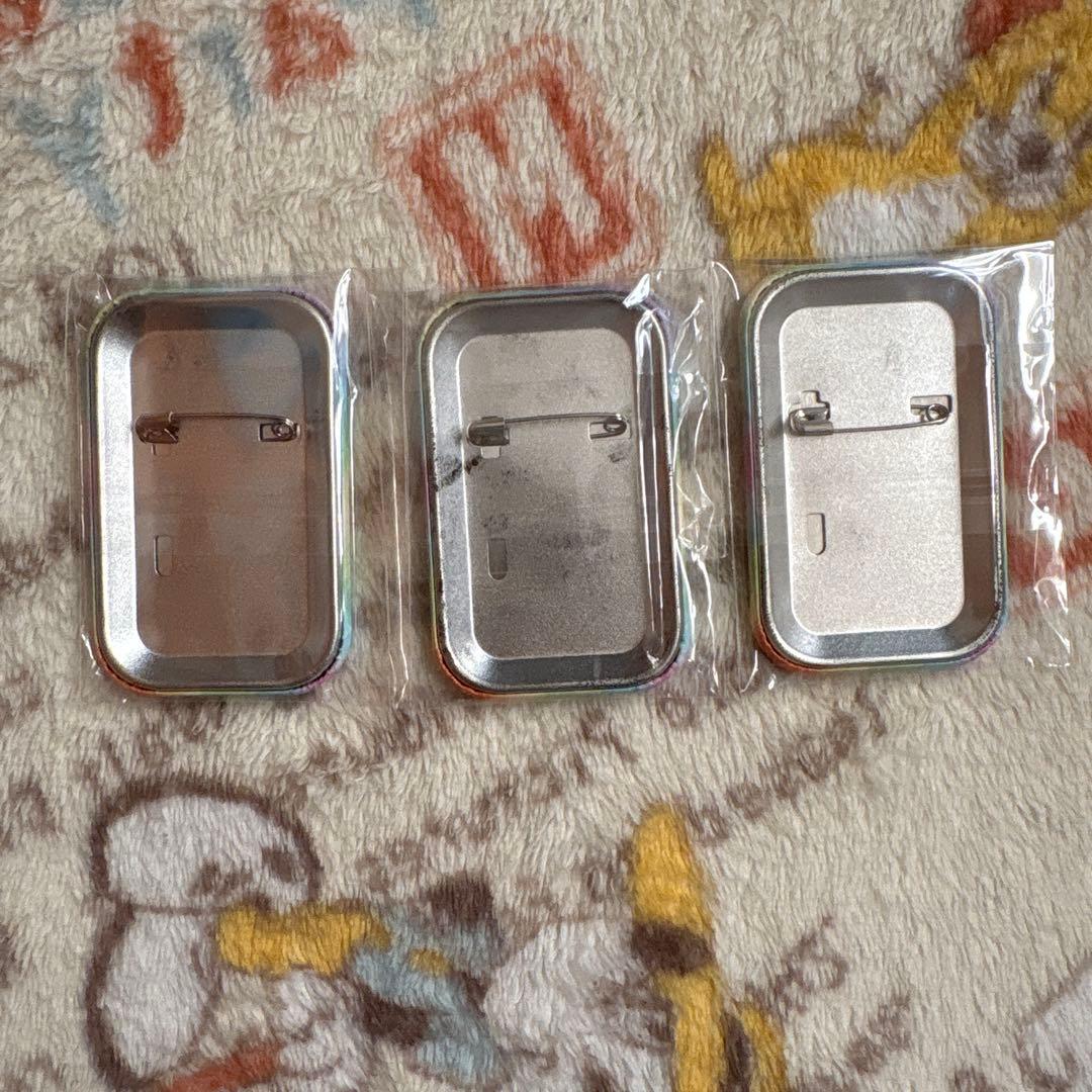 （複数ページあり）プロセカ モモジャン スクエア缶バ まとめ売り