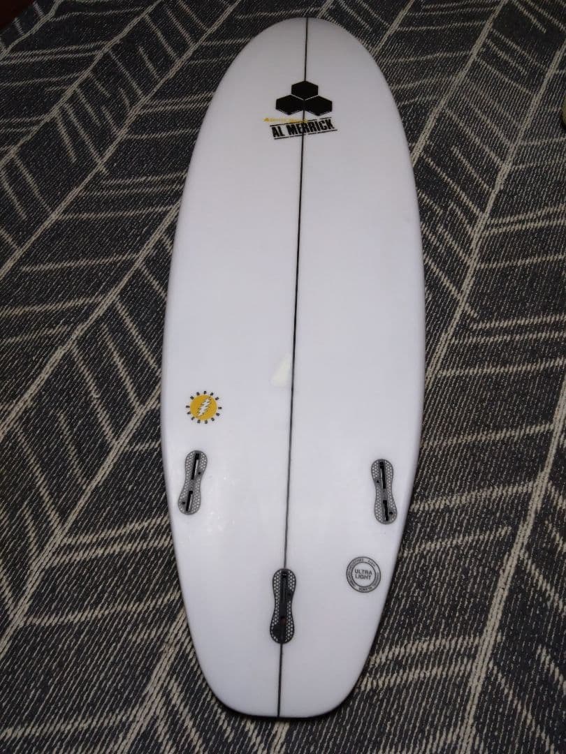 チャンネルアイランドサーフボード ハッピーエブリデイ