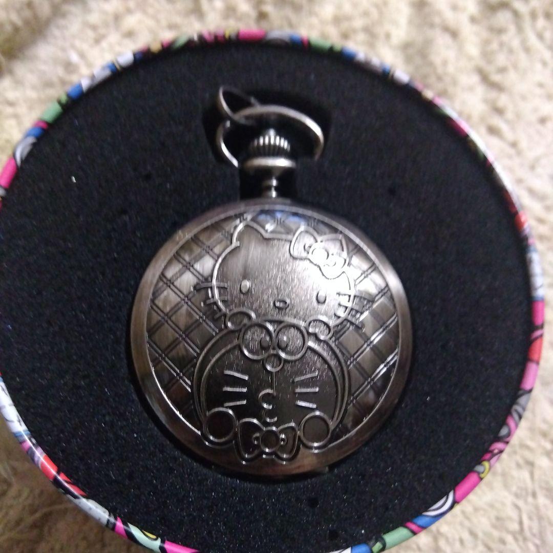 ドラえもん×ハローキティ　プレミアム懐中時計