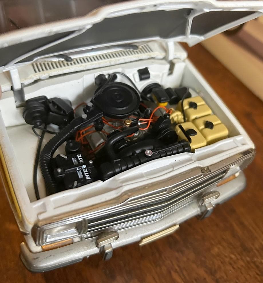 ★JEEP GRAND WAGONEER AUTOart(オートアート)1/18