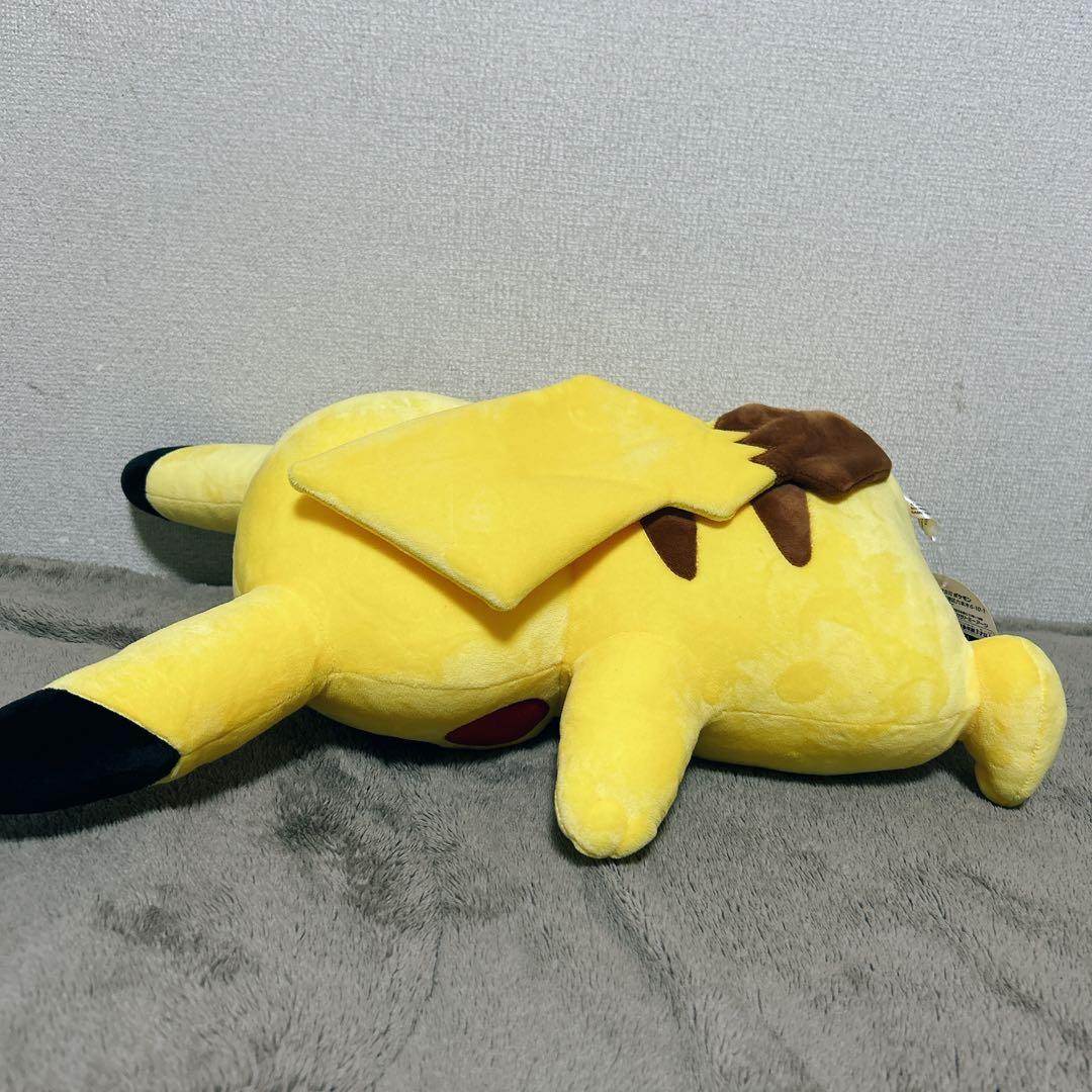 【匿名配送】新品タグ付2016 等身大ピカチュウ ぬいぐるみ ポケモンセンター