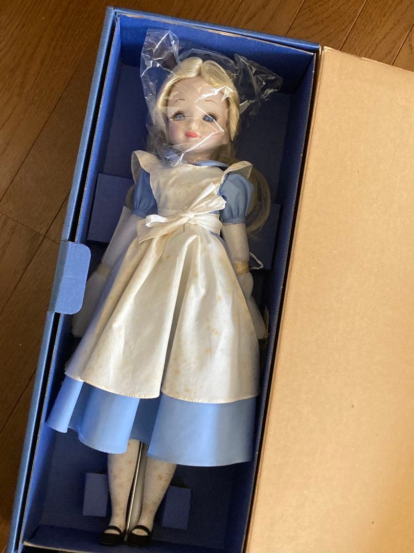 激レア【未使用】TDL 東京ディズニーランド　不思議の国のアリス　ビスクドール