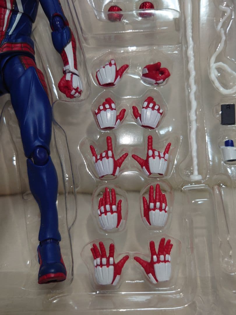 フィギュアーツ スパイダーマン アドバンス・スーツ