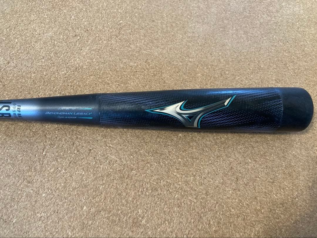 美品【ミズノ直営限定】ビヨンドマックスレガシー バットケース付き