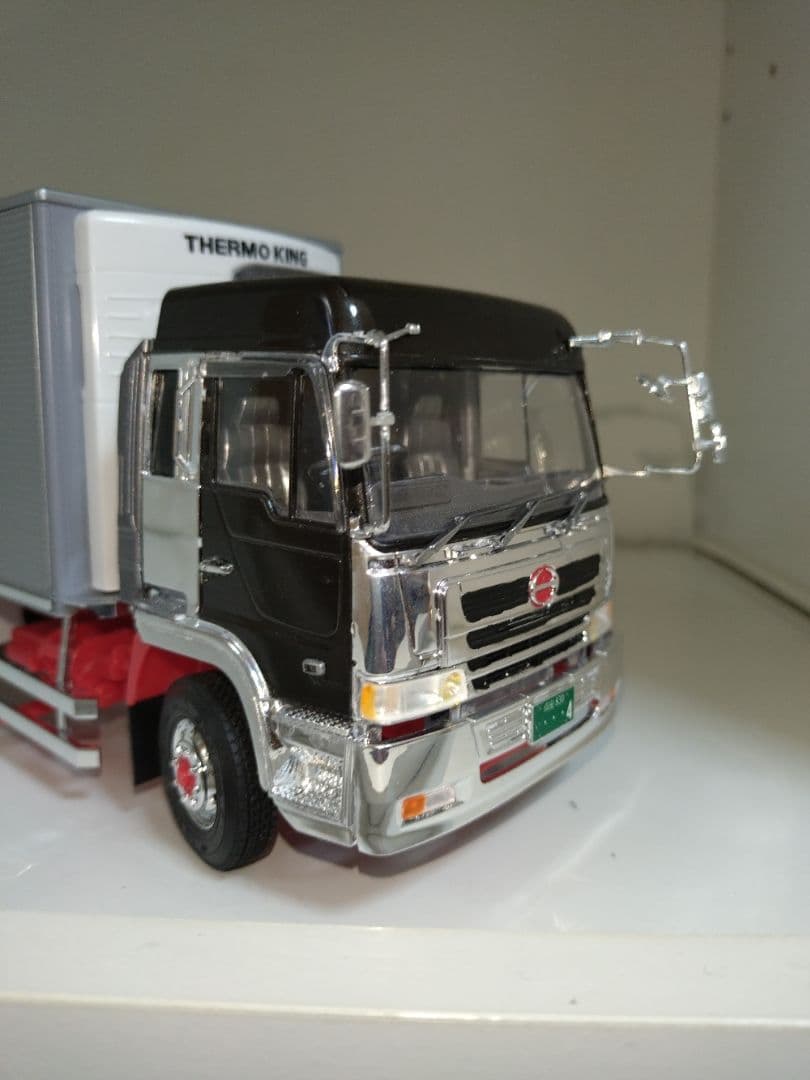 アオシマプラモデル完成品日野プロフィアテラヴィFRハイスター短尺冷凍サーモキング