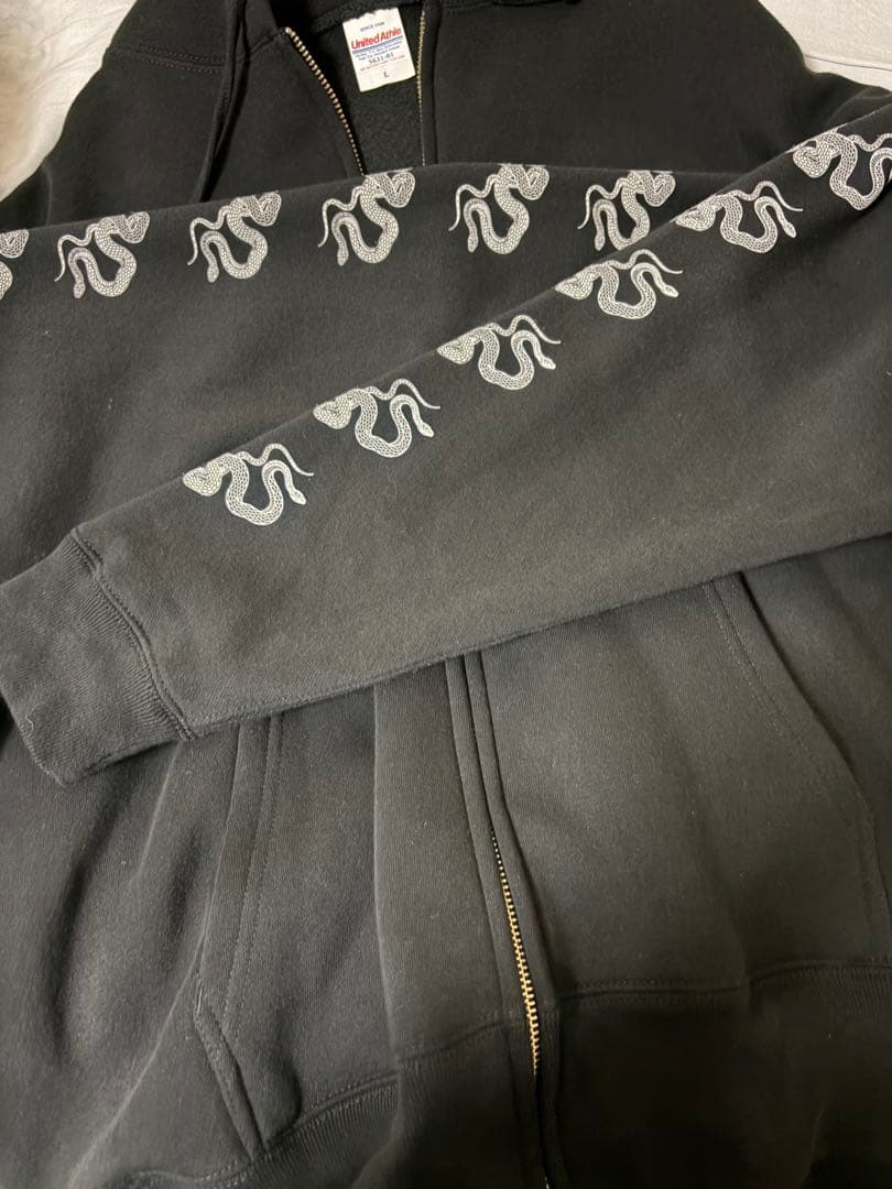 Knosis ジップパーカー 黒