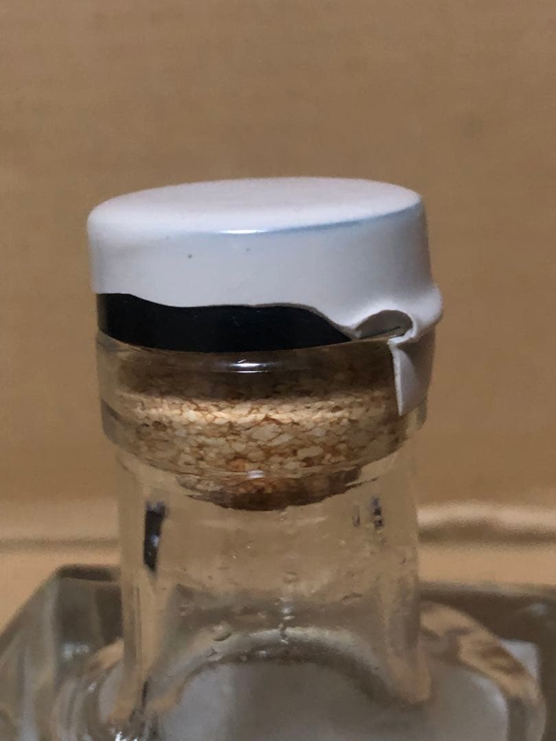 ★【終売】ディジン DJINN GIN