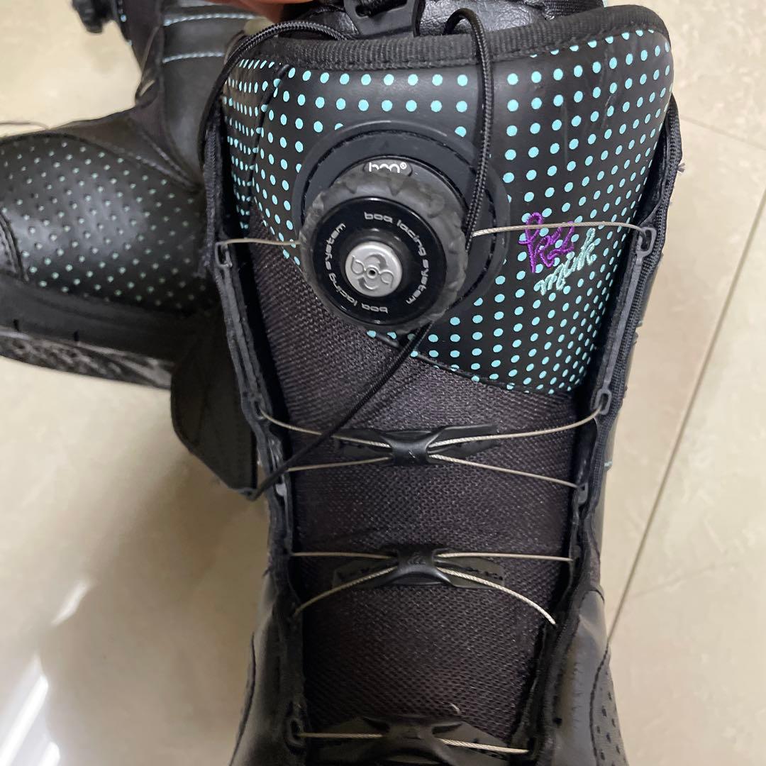 ウィンタースポーツ用スノーボードブーツ(女性用)