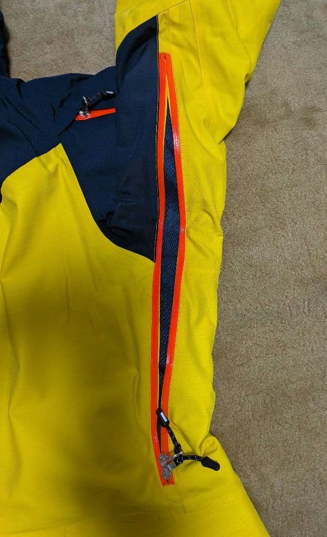 フェニックス Phenix スキーウェア ジャケット メンズ イエロー×ネイビー