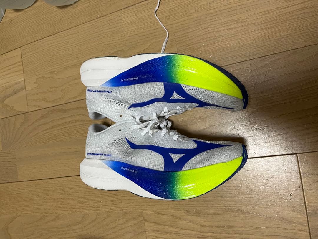 ミズノ　ハイパーワープ　ピュア　26.5 hyperwarp pure