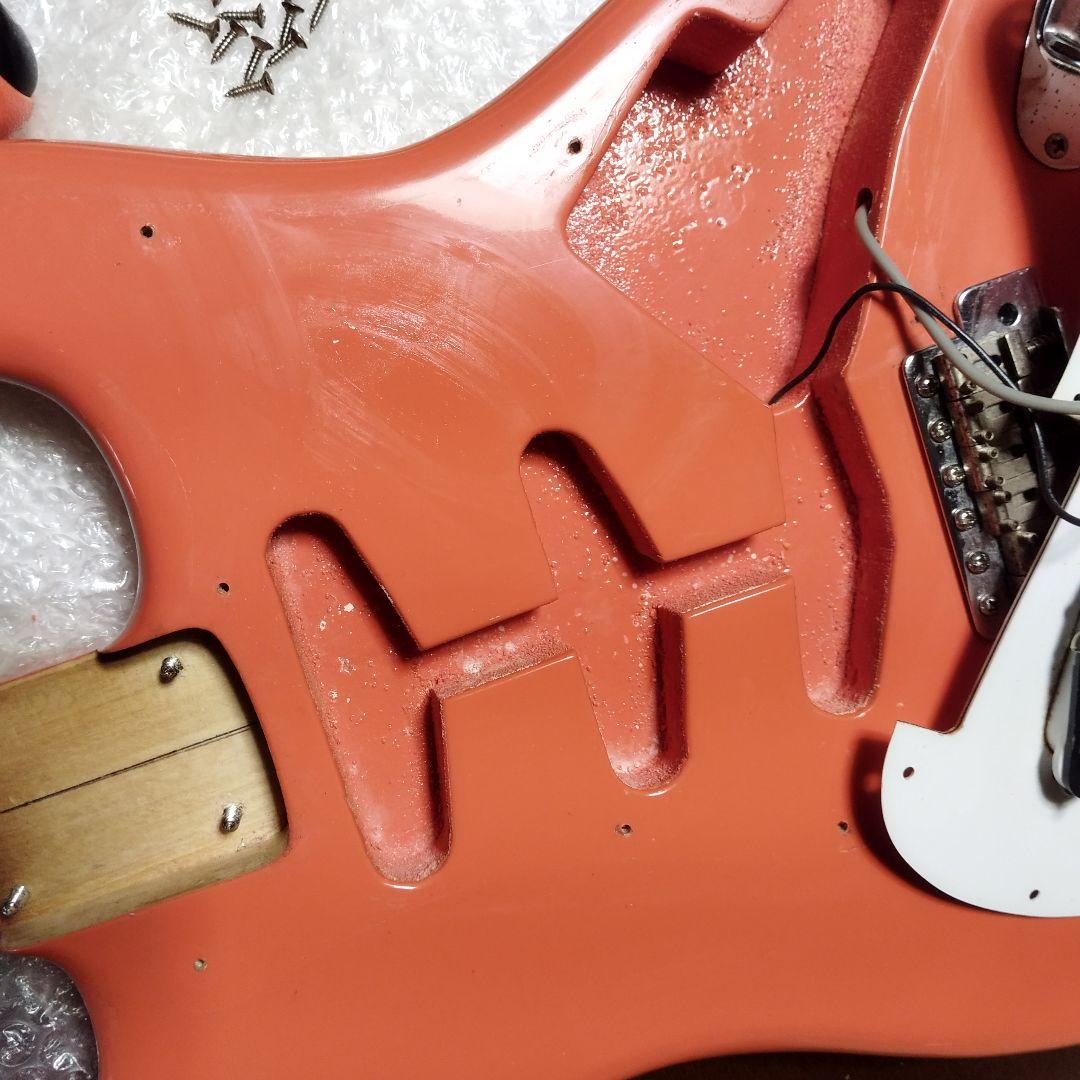 ストラトタイプエレキギター　ブランド不明