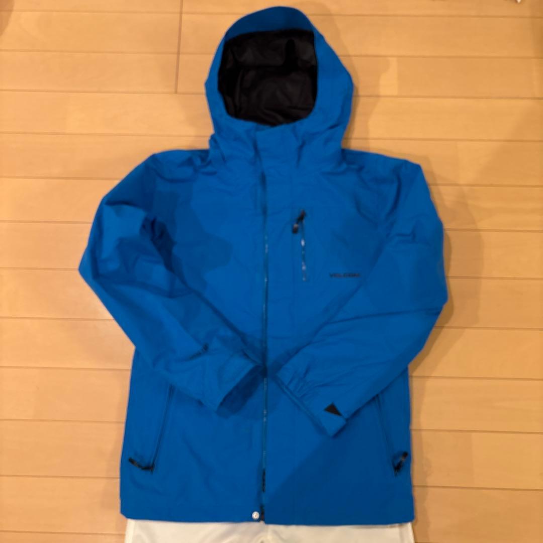VOLCOM スノボウェア　アメリカサイズS 日本のＭサイズ相当　別売り不可