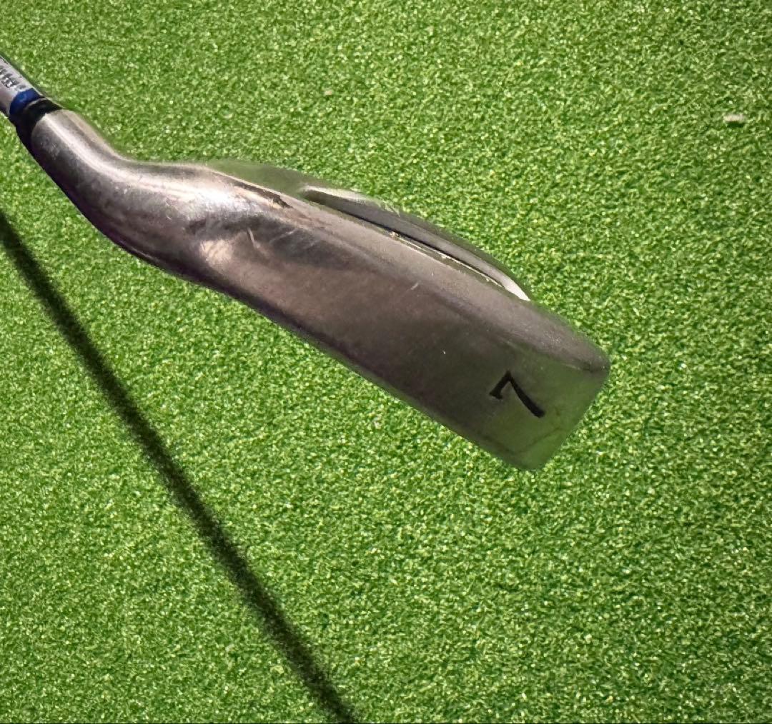 XXIO 13 7番アイアン　フレックスS