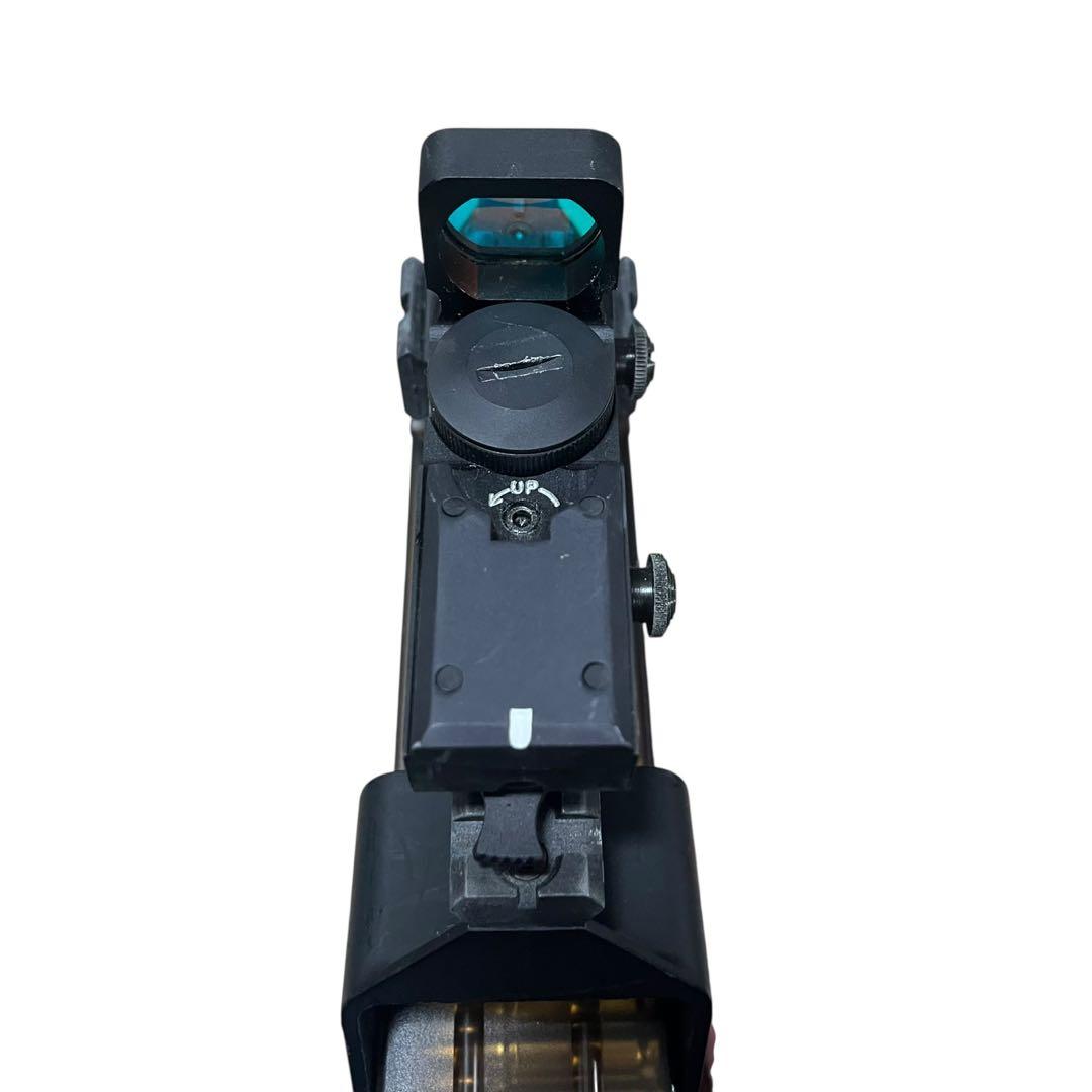 【良品】東京マルイ P90 ドットサイト付き AIMER