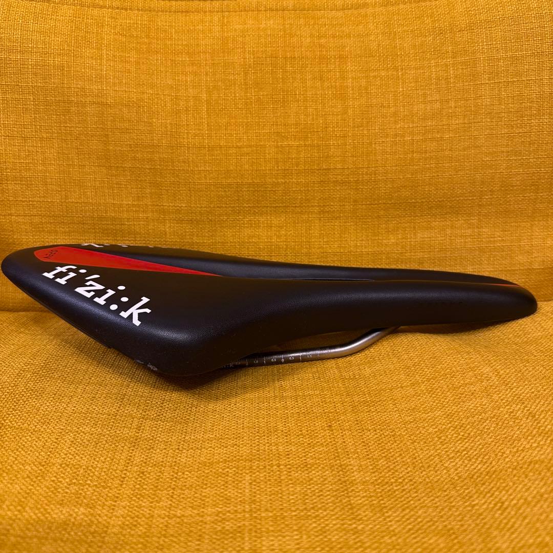 フィジーク　サドル　アリオネ　R3 OPEN