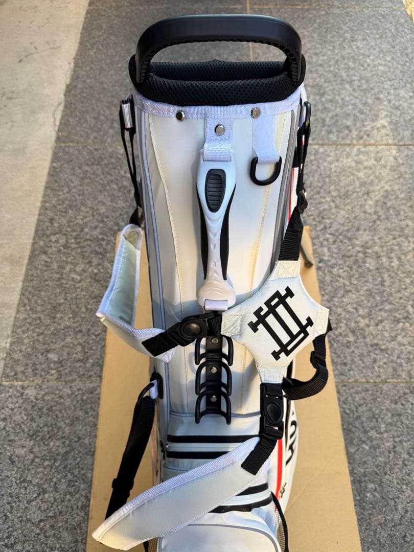 【新品未使用】ホーンガーメント　スタンド　キャディバッグ　フードカバー付