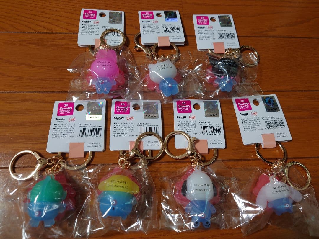 全種セット サンリオミャクミャクなりきり立体マスコット クリアカラーキーホルダー