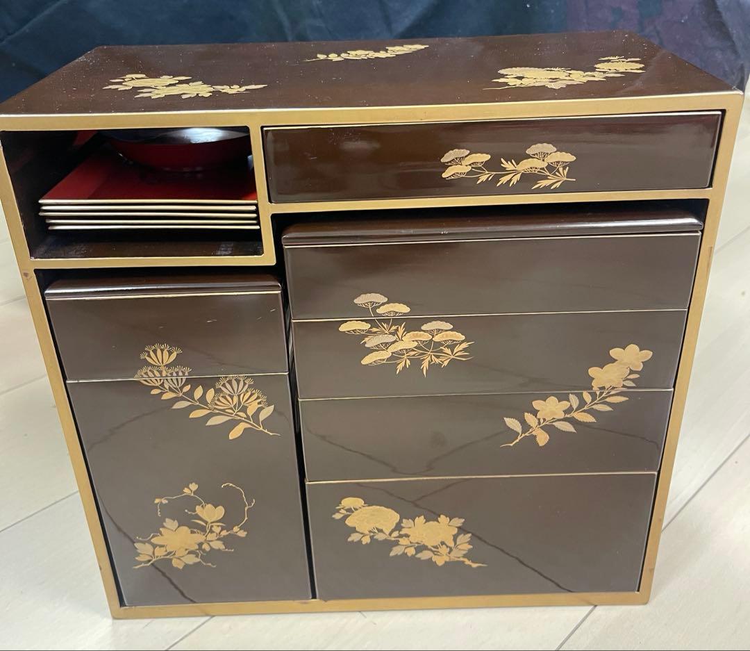 【茶道具】蒔絵野弁当　野点　弁当箱　花見重　年代物　漆器　金蒔絵　重箱