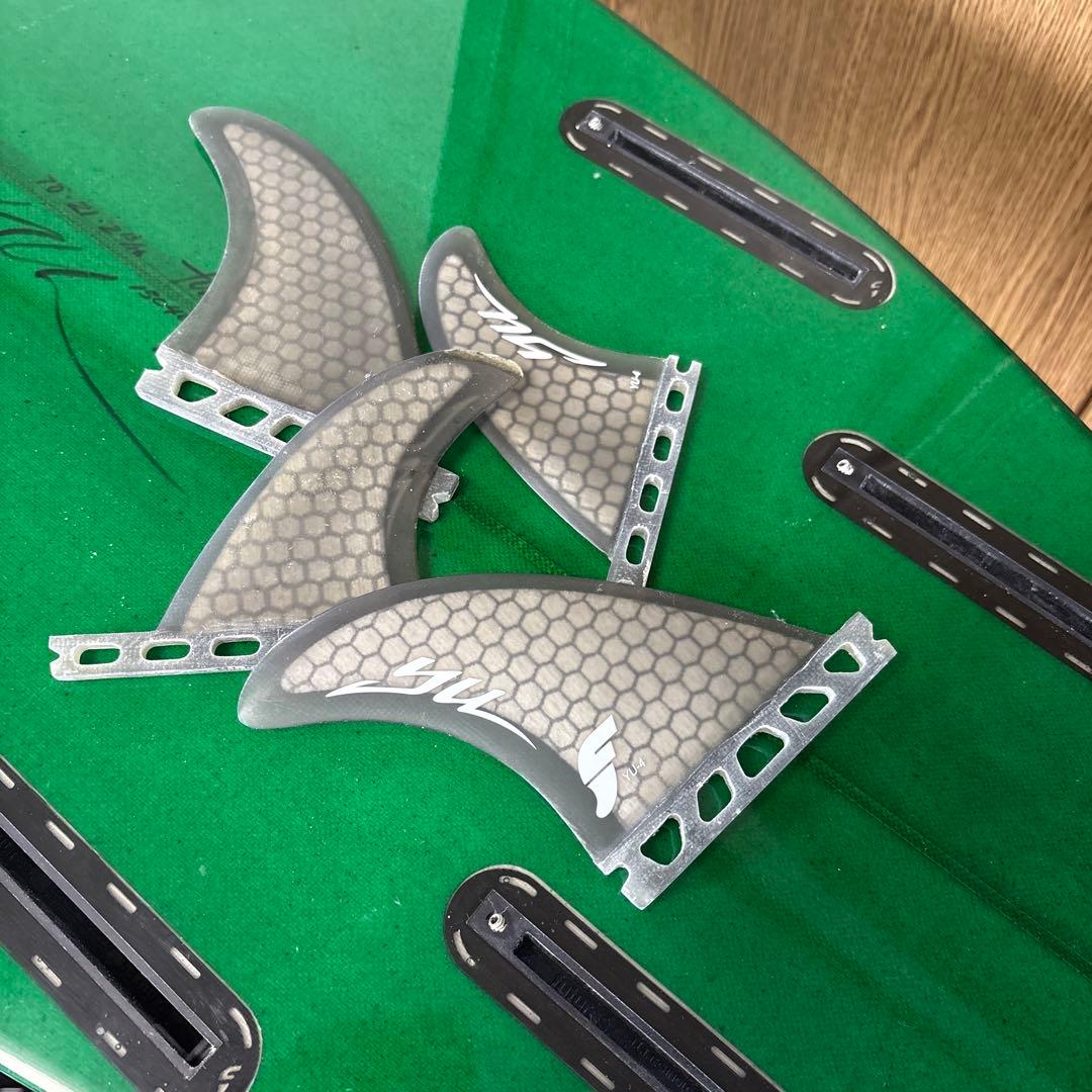 YUサーフボード ファンボード クワッド 7フィート 愛知県引取に来られる方限定