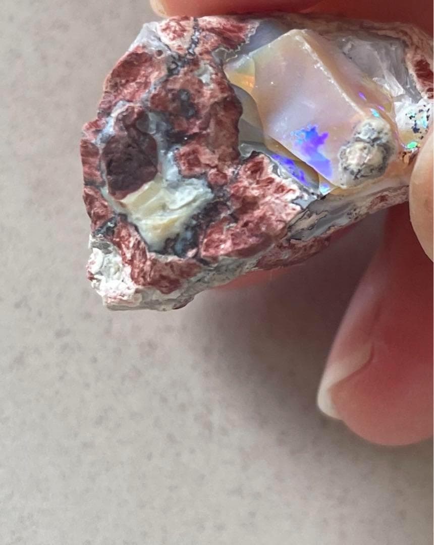 鉱物 : ファイヤーオパール　原石