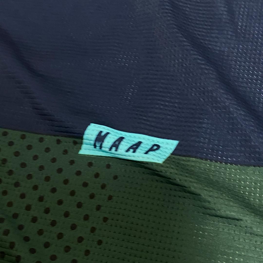 【美品】 サイクルジャージ M マルチカラー イタリア製