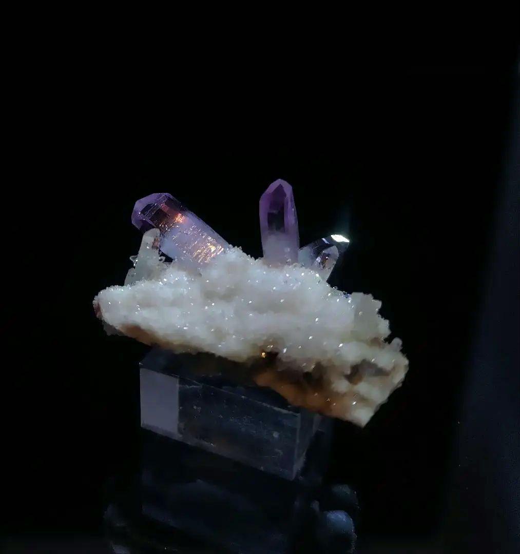 ベラクルスアメジスト 鉱石 鉱物 ミネラル 標本 原石 母岩付き ⑨