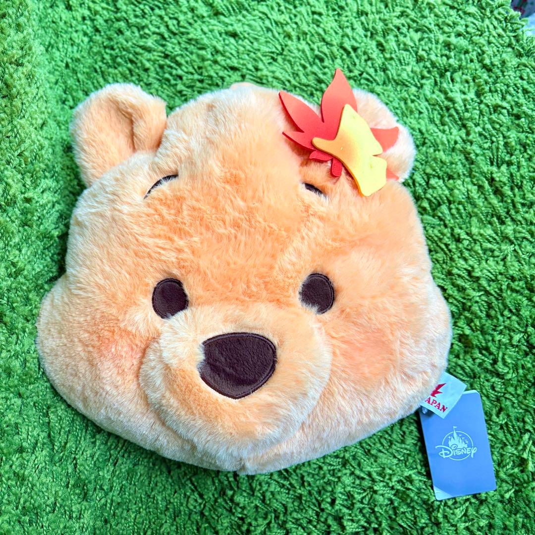 プーさん　ネックピロー　もみじ　ディズニーストア