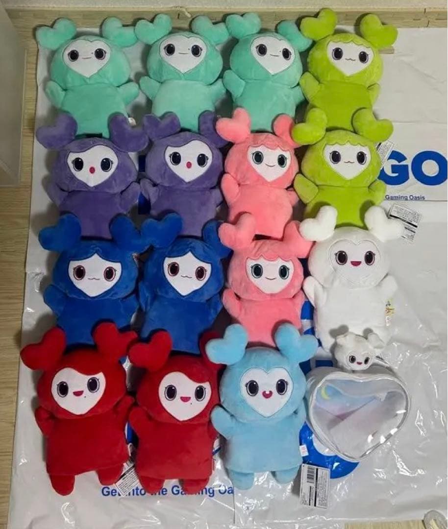 TWICE LOVELYS ぬいぐるみパペット ぴょこきゅんボディバッグ セット