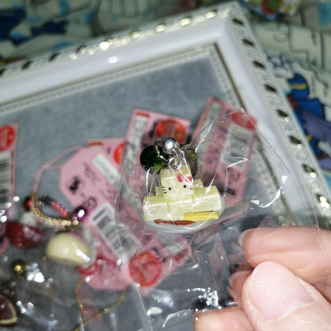 ハローキティ　根付け　和菓子　5種