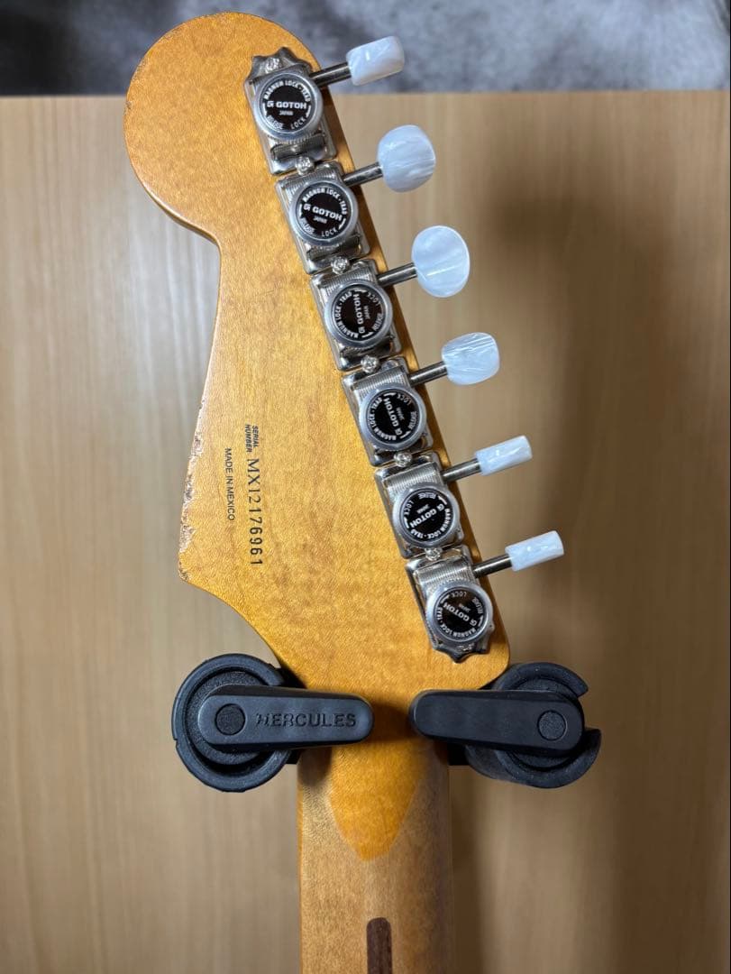 ギター fender roadworn stratcastar50s