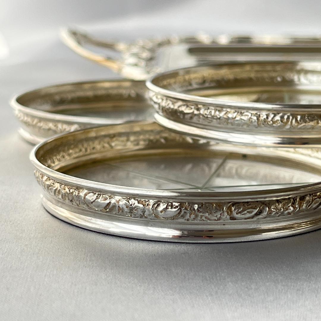 【純銀 / ガラス】フローラルレリーフのワイングラスコースター 8枚