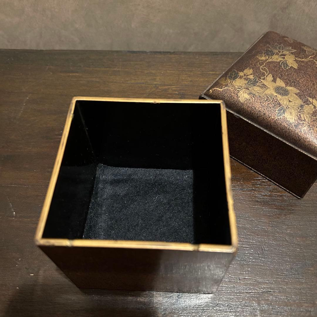 江戸時代　蒔絵　化粧箱　小物入れ　骨董　アンティーク