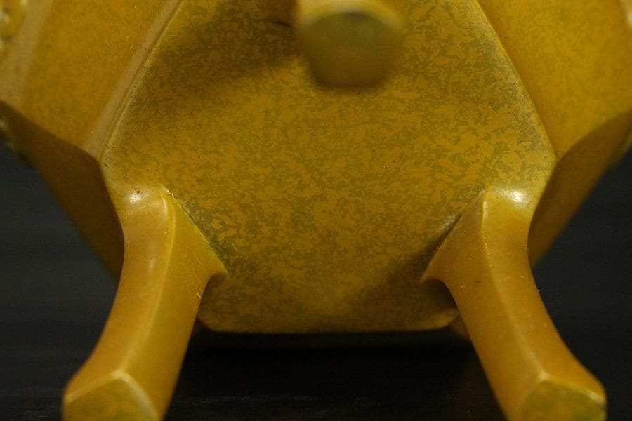 香炉 獅子双耳 三足香炉 金属製 木箱付(メ1186)