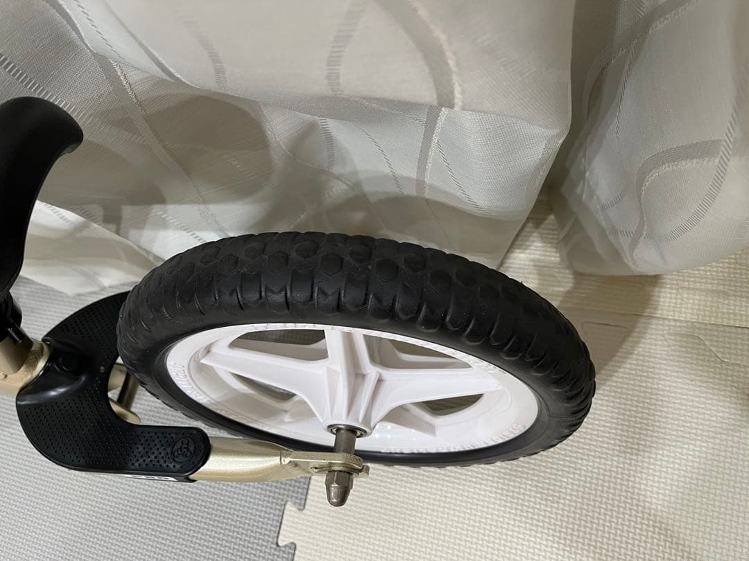 ストライダー プロ　【限定カラー】シャンパンゴールド